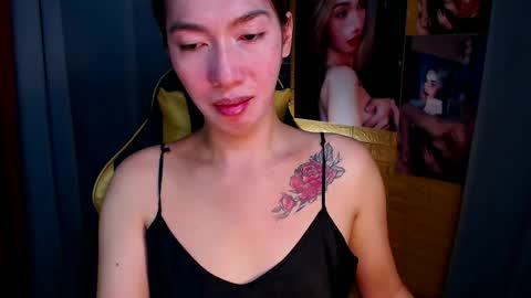 Snapshot of aurakharisma_xx chatting on September 18, 2025, 5:20 am Miss awra online show from September 18, 2025, 5:20 am