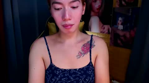 Snapshot of aurakharisma_xx chatting on October 14, 2025, 3:51 am Miss awra online show from October 14, 2025, 3:51 am