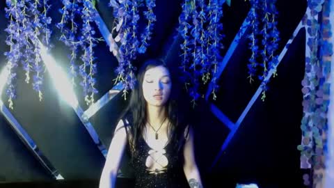 Snapshot of aurora18palmer chatting on September 13, 2025, 5:02 pm aurora online show from September 13, 2025, 5:02 pm