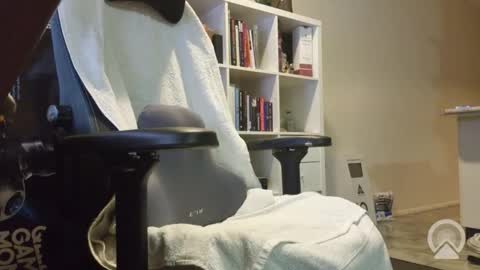 aurora25 online show from November 21, 2025, 3:00 pm