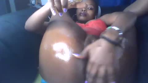 Snapshot of aurora_lightz_1 chatting on June 17, 2026, 5:14 pm IVY online show from June 17, 2026, 5:14 pm