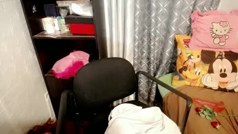 Snapshot of aurora_more chatting on February 14, 2025, 11:42 pm cute online show from February 14, 2025, 11:42 pm