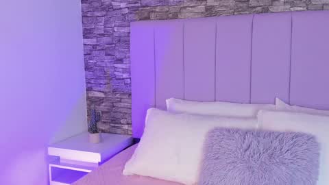 Snapshot of aurora_sweet2 chatting on December 6, 2024, 11:22 am Madison online show from December 6, 2024, 11:22 am