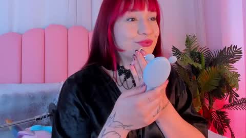 Snapshot of aurora_sweet2 chatting on October 21, 2025, 1:17 am Madison online show from October 21, 2025, 1:17 am