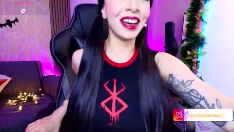 Snapshot of aurora_thomas chatting on November 15, 2025, 4:10 am Aurora online show from November 15, 2025, 4:10 am