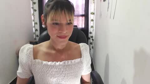 Snapshot of auroraaddams chatting on October 13, 2025, 5:35 pm AURORA online show from October 13, 2025, 5:35 pm