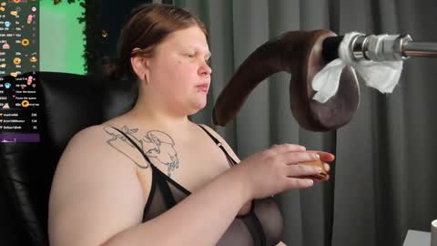 Aurora online show from December 27, 2024, 4:32 pm