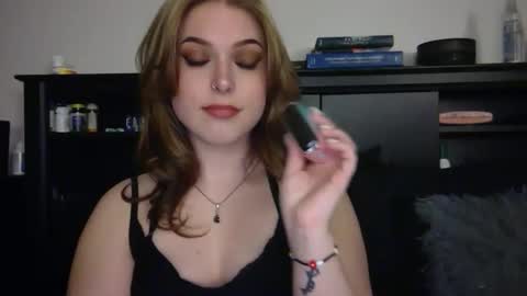 Snapshot of auroralightz1 chatting on February 25, 2026, 7:45 pm auroralightz1 online show from February 25, 2026, 7:45 pm