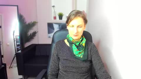 Snapshot of aurorascript chatting on February 23, 2025, 12:51 am Aurora online show from February 23, 2025, 12:51 am