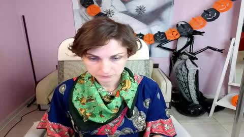 Snapshot of aurorascript chatting on November 3, 2025, 3:24 pm Aurora online show from November 3, 2025, 3:24 pm