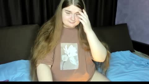 Snapshot of aushpana chatting on November 3, 2025, 10:27 am aushpana online show from November 3, 2025, 10:27 am