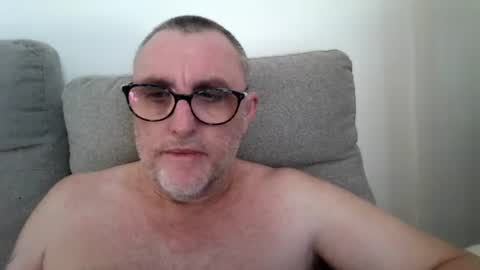 aussie_ozzie online show from July 9, 2026, 5:11 am