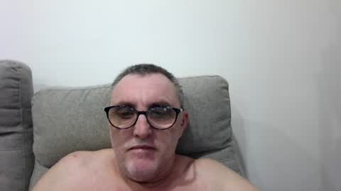 aussie_ozzie online show from July 30, 2026, 6:56 am