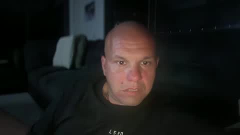 Snapshot of aussieboycal chatting on February 16, 2025, 10:43 am aussieboycal online show from February 16, 2025, 10:43 am