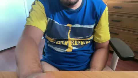 Snapshot of aussielatino82 chatting on February 11, 2025, 7:02 am Rich online show from February 11, 2025, 7:02 am