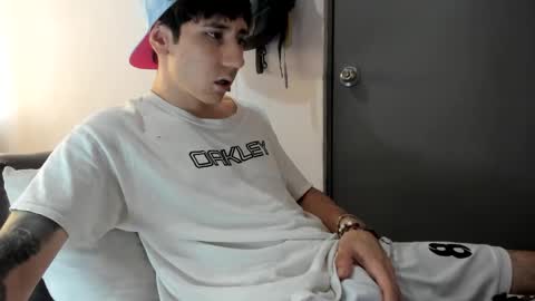 Snapshot of austin1119a chatting on October 30, 2025, 5:46 pm austin1119a online show from October 30, 2025, 5:46 pm