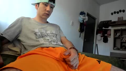 Snapshot of austin1119a chatting on November 20, 2025, 4:51 pm austin1119a online show from November 20, 2025, 4:51 pm