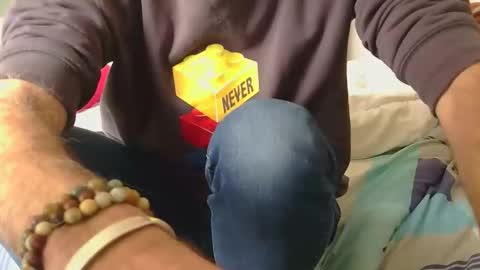 Austin online show from November 13, 2025, 11:31 am