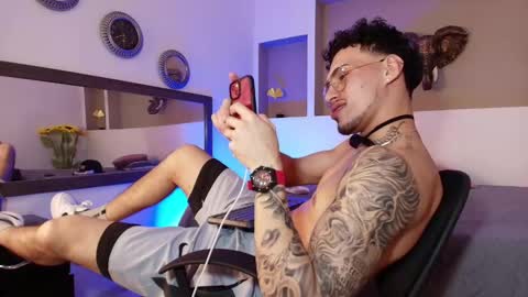 Snapshot of austin_collinss chatting on January 8, 2025, 8:27 am AUSTIN online show from January 8, 2025, 8:27 am