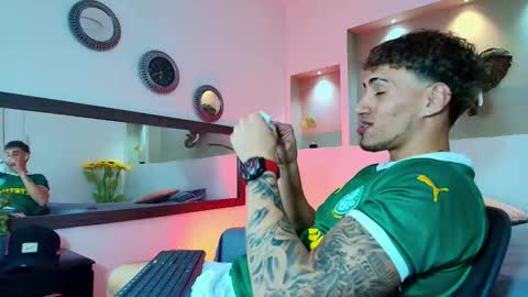 Snapshot of austin_collinss chatting on January 9, 2025, 5:13 am AUSTIN online show from January 9, 2025, 5:13 am