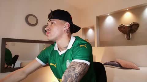 Snapshot of austin_collinss chatting on January 29, 2025, 4:47 am AUSTIN online show from January 29, 2025, 4:47 am