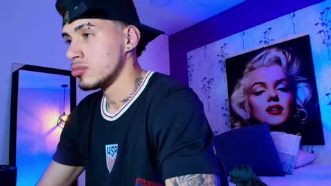 Snapshot of austin_collinss chatting on February 21, 2025, 7:56 am AUSTIN online show from February 21, 2025, 7:56 am