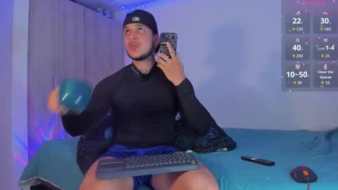 A online show from November 26, 2025, 8:43 pm