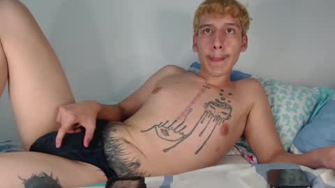 Snapshot of austinmyers_ chatting on March 1, 2025, 5:52 am austinmyers_ online show from March 1, 2025, 5:52 am