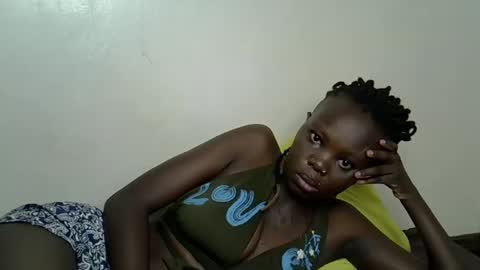 Snapshot of autumnbeagle chatting on November 18, 2025, 11:03 am autumnbeagle online show from November 18, 2025, 11:03 am