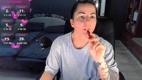 Ava online show from December 16, 2024, 9:24 am