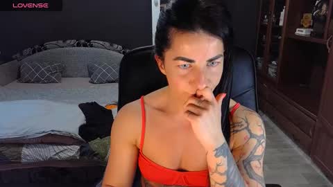 Ava online show from March 25, 2026, 12:11 pm