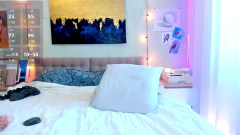 Snapshot of ava_athena chatting on February 27, 2025, 8:28 am Ava online show from February 27, 2025, 8:28 am