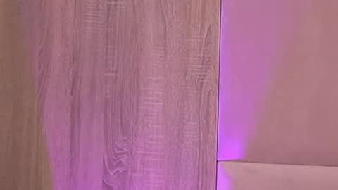 Ava online show from March 4, 2025, 10:05 pm