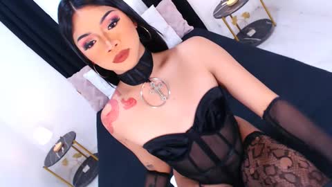 Snapshot of ava_lux chatting on March 7, 2025, 8:34 am Ava online show from March 7, 2025, 8:34 am