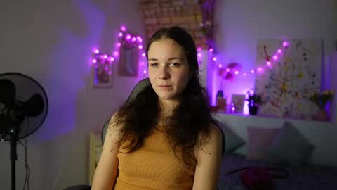 ava taylor18 online show from December 18, 2024, 2:28 pm