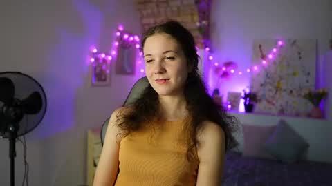 ava taylor18 online show from December 18, 2024, 5:42 pm