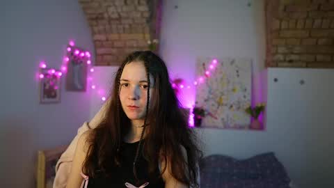 ava taylor18 online show from January 2, 2025, 5:39 pm