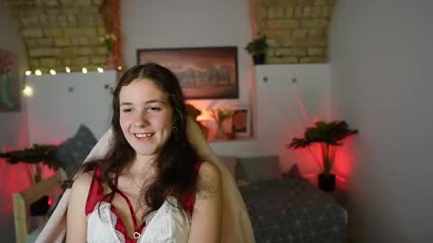 ava taylor18 online show from March 7, 2025, 10:43 pm