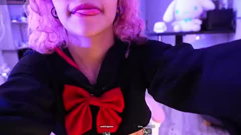 Snapshot of ava_williams_ chatting on June 18, 2026, 4:35 am AVA online show from June 18, 2026, 4:35 am