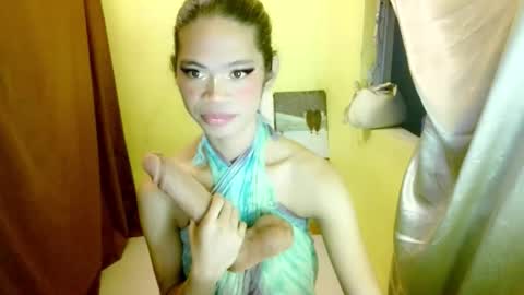 Snapshot of avacadaxcx chatting on October 31, 2025, 10:44 pm avacadaxcx online show from October 31, 2025, 10:44 pm