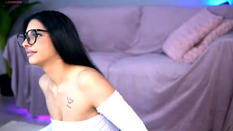 Ava online show from March 3, 2026, 7:53 pm