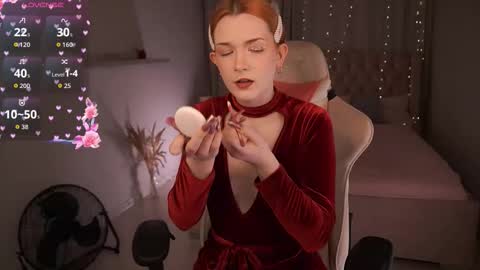 Snapshot of avaryder chatting on November 4, 2025, 12:37 pm Ava online show from November 4, 2025, 12:37 pm