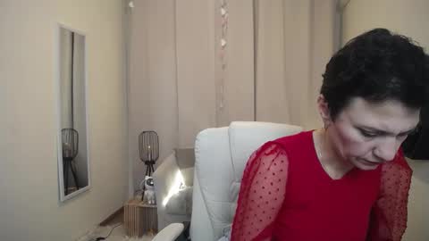 Snapshot of avasaturnian chatting on February 18, 2026, 8:21 am avasaturnian online show from February 18, 2026, 8:21 am