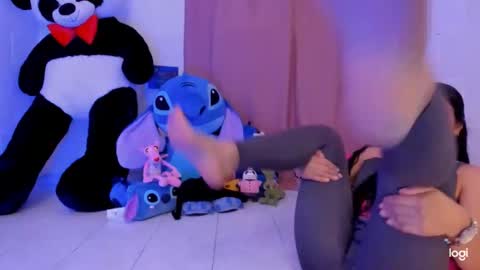 Snapshot of ave_fenix69 chatting on December 22, 2024, 8:58 pm Valery -- online show from December 22, 2024, 8:58 pm