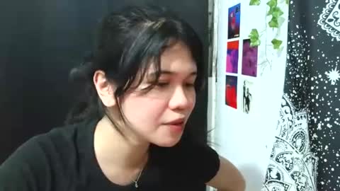 Snapshot of ave_tt chatting on May 24, 2026, 4:56 pm ave_tt online show from May 24, 2026, 4:56 pm