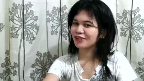 Snapshot of ave_tt chatting on June 13, 2026, 6:17 pm ave_tt online show from June 13, 2026, 6:17 pm