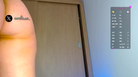 Snapshot of avelisse_ chatting on July 30, 2026, 7:35 pm Avelisse online show from July 30, 2026, 7:35 pm