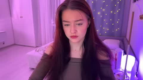 Snapshot of aveme_melissa chatting on February 10, 2025, 11:55 pm aveme_melissa online show from February 10, 2025, 11:55 pm