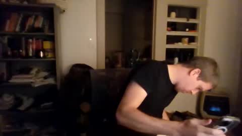 Avenger online show from November 5, 2025, 1:16 am