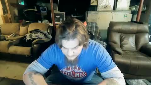 Snapshot of averag3joe chatting on February 24, 2025, 4:47 pm averag3joe online show from February 24, 2025, 4:47 pm